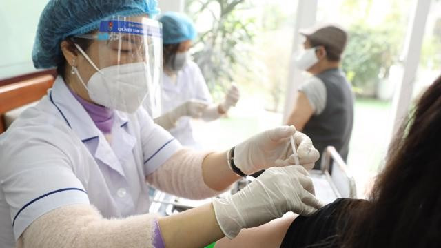 Dịch Covid-19 tại Việt Nam gia tăng, Bộ Y tế nói gì?