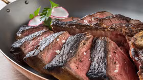 Bò ủ khô Dry-Aged - món ăn ưa thích của giới thượng lưu