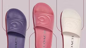 Thắng lớn với “túi gối”, Coach tiếp tục cho ra mắt thiết kế Ulla slides