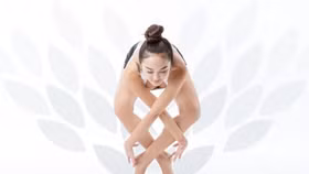 Những động tác yoga giúp vòng 1 nở nang, quyến rũ