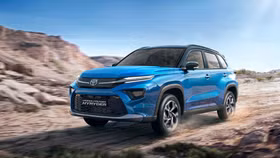 Cận cảnh “Tiểu Fortuner” vừa trình làng tại Ấn Độ từ Toyota