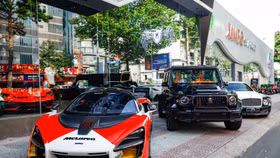 McLaren Senna thứ hai về Việt Nam với màu sơn cực chất