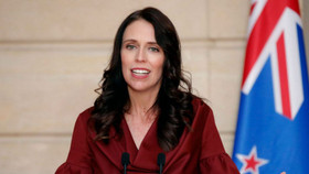 Jacinda Ardern: Từ DJ trở thành nữ thủ tướng trẻ nhất thế giới