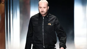 Dior sẽ trình diễn BST Homme Thu/Đông 2022 tại London