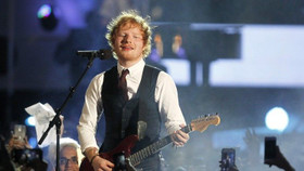 Ed Sheeran hầu tòa vì bị tố đạo nhạc bài hát Thinking Out Loud (2014)