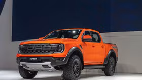 Mẫu bán tải hiệu suất cao Ford Ranger Raptor 2023 dự kiến ra mắt Việt Nam vào tháng tới