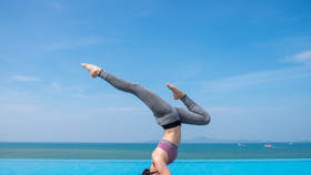 Những lý do bạn nên tập Yoga Headstand ngay hôm nay