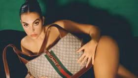 Bí quyết sở hữu đường cong nóng bỏng như bạn gái Ronaldo