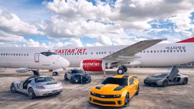 Những chiếc xe 'Transformers' lần đầu tiên được đưa ra thị trường đấu giá