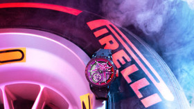 Roger Dubuis Excalibur Spider Pirelli: Chiếc đồng hồ của nhà vô địch