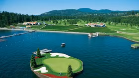 Chiêm ngưỡng sân golf “trôi” độc đáo nhất trên thế giới