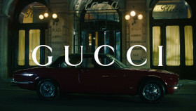 Gucci Aria AD Campaign mang thời trang tính dục trở lại với thương hiệu