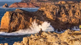 Đến Bồ Đào Nha, quê hương của danh thủ Ronaldo