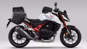 Honda CB750 Hornet 2023 trang bị động cơ xi lanh đôi mạnh 90 mã lực