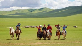 Tour Mông Cổ 9N8Đ: Khám phá vùng đất của những thảo nguyên xanh bát ngát
