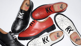 Dự án hợp tác Supreme x Dr. Martens Spring 2022 chính thức ra mắt