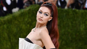 Xu hướng đính đá nổi lên sau Met Gala