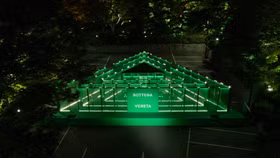 Lạc vào "mê cung xanh vẹt" của Bottega Veneta ở Seoul