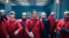 Trailer chính thức của Money Heist Hàn Quốc khiến người hâm mộ không khỏi phấn khích