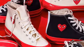 COMME des GARÇONS PLAY x Converse trở lại với dấu ấn đế đỏ