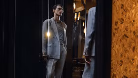 Sự trỗi dậy của “áo khoác khuy đúp ngực” dành cho quý ông