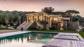 Danh sách những căn Airbnb đắt nhất trên thế giới