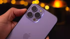Cụm camera lớn của iPhone 14 Pro có kích thước lớn hơn dòng cũ