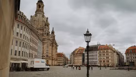 Lạc lối giữa thành phố cổ Dresden mộng mơ