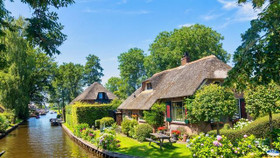 Giethoorn - ngôi làng cổ tích đẹp nhất thế giới ở Hà Lan