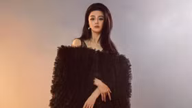 Váy Phạm Băng Băng từng mặc thắng đấu giá 500 triệu