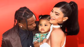 Kylie Jenner lập thương hiệu thời trang dành cho trẻ em