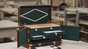 Louis Vuitton nâng tầm diện mạo cho bộ mạt chược Vanity Mahjong