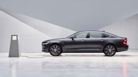 Volvo S90 LWB 2022 gây bão phân khúc sedan hạng sang