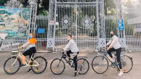 Trending Sài Gòn mùa dịch Đeo khẩu trang, đạp xe, nâng cao sức khỏe