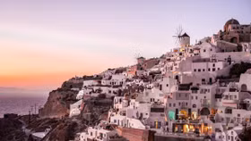 Santorini - Hòn đảo đẹp như thiên đường mà nhất định phải đến một lần