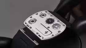 Richard Mille RM UP-01 Ferrari: Phá vỡ quy tắc đồng hồ cơ siêu mỏng