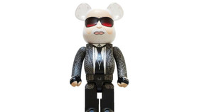 Medicom Toy giới thiệu thiết kế BE@RBRICK lấy cảm hứng từ NTK Karl Lagerfield