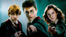 Daniel Radcliffe, Emma Watson và Rupert Grint tái hợp trong chương trình Harry Potter đặc biệt