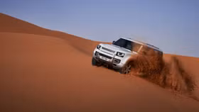 Land Rover Defender 130 chốt lịch ra mắt vào ngày 31 tháng 5
