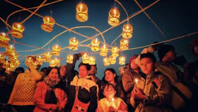 Thả lửa lên trời cùng lễ hội khinh khí cầu Taunggyi