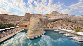 Những khách sạn “có một không hai” trên thế giới