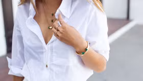 6 thủ thuật layer vòng cổ đẹp như một fashionista.