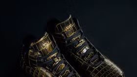 Đôi giày da cá sấu sông Nile 450 triệu đồng