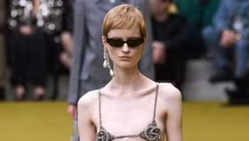 Thiết kế Thu Đông 2023 táo bạo của Gucci