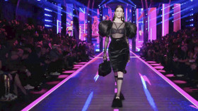 Dolce & Gabbana | Fall Winter 2022/2023: Thời đại của metaverse