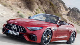 Mercedes-AMG “hồi sinh” phiên bản V8 SL Roadster cho năm 2022