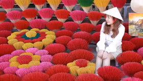 Ngắm một Huế rất khác, đa sắc màu mà vẫn tình và thơ