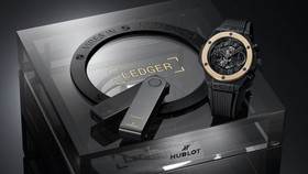 Hublot ra mắt Big Bang Unico cùng nền tảng tiền kỹ thuật số Ledger