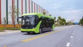 Vinbus-dòng buýt điện thông minh chính thức đi vào hoạt động tại Phú Quốc