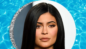 Kylie Jenner mở rộng kinh doanh sang lĩnh vực đồ bơi